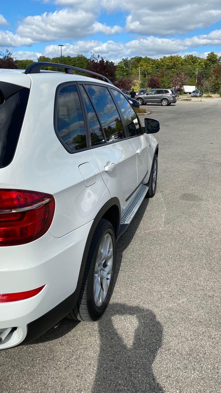 АВТОМОБИЛЬ ПРОДАН 12 СЕНТЯБРЯ 2020!  BMW X5, 2012, 7 мест, Панорама — ДИЗЕЛЬ (макс. комплектация) Машина 100% инспектирована, обслужена, заменены масло, фильтра, тормоза! full