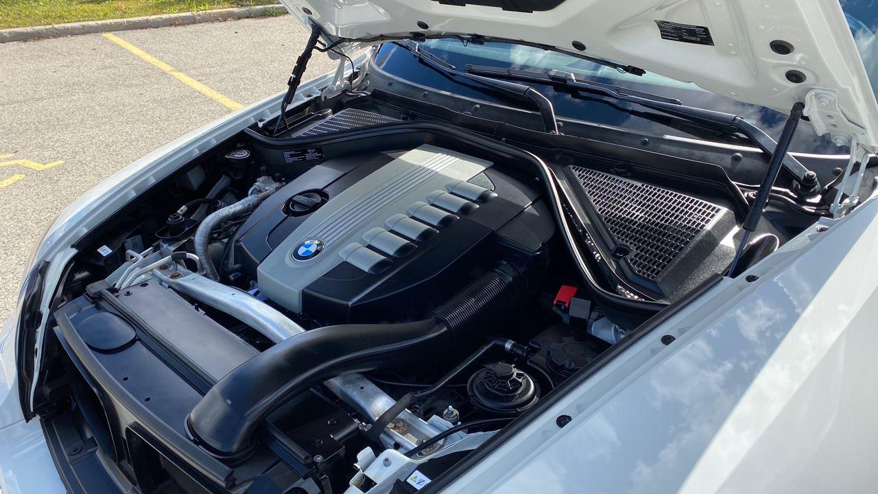 АВТОМОБИЛЬ ПРОДАН 12 СЕНТЯБРЯ 2020!  BMW X5, 2012, 7 мест, Панорама — ДИЗЕЛЬ (макс. комплектация) Машина 100% инспектирована, обслужена, заменены масло, фильтра, тормоза! full