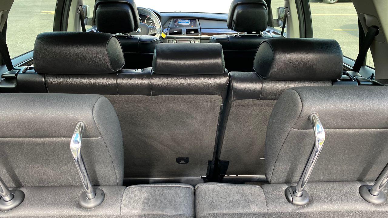 АВТОМОБИЛЬ ПРОДАН 12 СЕНТЯБРЯ 2020!  BMW X5, 2012, 7 мест, Панорама — ДИЗЕЛЬ (макс. комплектация) Машина 100% инспектирована, обслужена, заменены масло, фильтра, тормоза! full