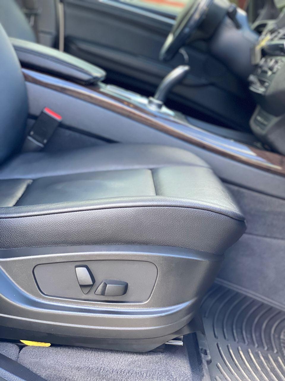 АВТОМОБИЛЬ ПРОДАН 12 СЕНТЯБРЯ 2020!  BMW X5, 2012, 7 мест, Панорама — ДИЗЕЛЬ (макс. комплектация) Машина 100% инспектирована, обслужена, заменены масло, фильтра, тормоза! full