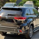 SOLD SOLD SOLD!!!!! VENDU VENDU VENDU!!! TOYOTA HIGHLANDER 3,5 HYBRID – 2019 XLE, 8 passengers seats! AWD! Clean CARFAX – 1 Owner! No accidents! full