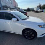 MITSUBISHI OUTLANDER PHEV TOURING – 2018! 2.0 PLUG-IN HYBRID! AWD! Clean CARFAX – 1 Owner! No accidents! full