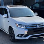 MITSUBISHI OUTLANDER PHEV TOURING – 2018! 2.0 PLUG-IN HYBRID! AWD! Clean CARFAX – 1 Owner! No accidents! full