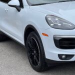 PORSCHE CAYENNE PLATINUM PKG, 3.0 DIESEL – 2015! Clean CARFAX – 1 Owner! No accidents! full