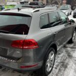 VW TOUAREG TDI 2014! EXECLINE PKG! 3.0 DIESEL! AWD! Clean CARFAX – 1 Owner! No accidents! full