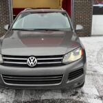 VW TOUAREG TDI 2014! EXECLINE PKG! 3.0 DIESEL! AWD! Clean CARFAX – 1 Owner! No accidents! full